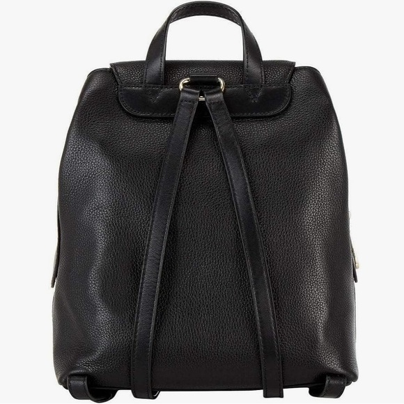 Michael Kors Raven Medium Pebbled Backpack
Black leather with silver hardware - Picture 3 of 13